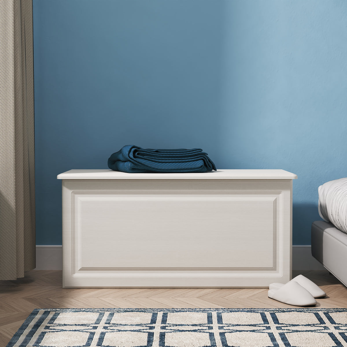 Pembroke Blanket Box