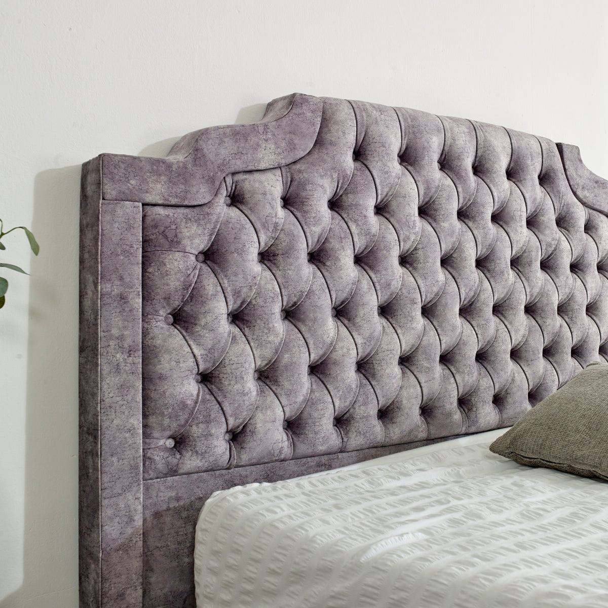 Richmond Bed