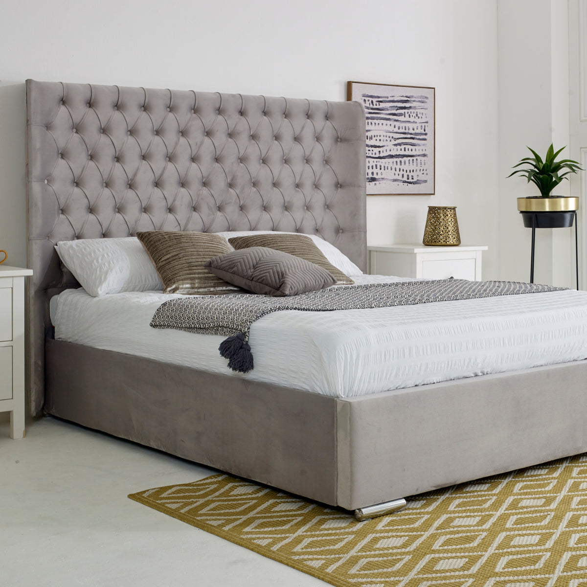 Woodbury Bed