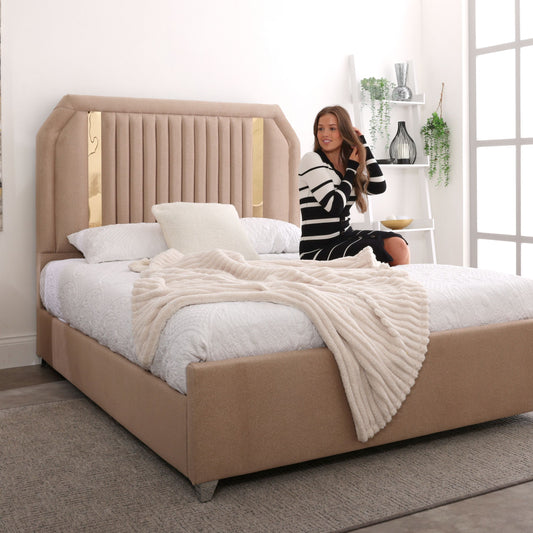 Belle Bed