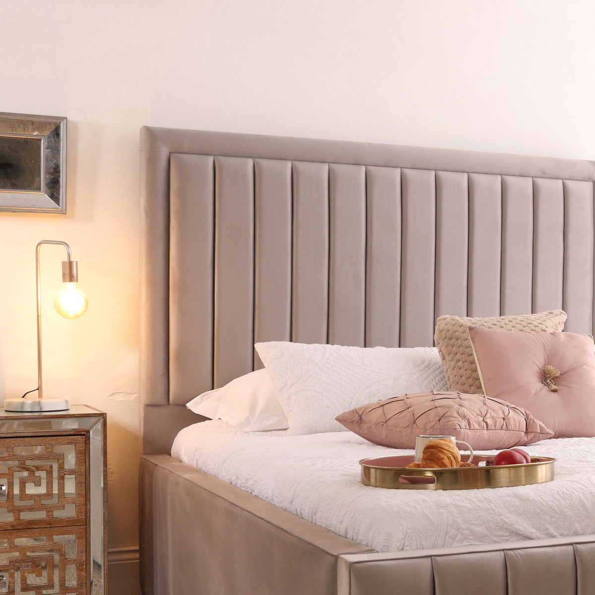 Ellis Bed