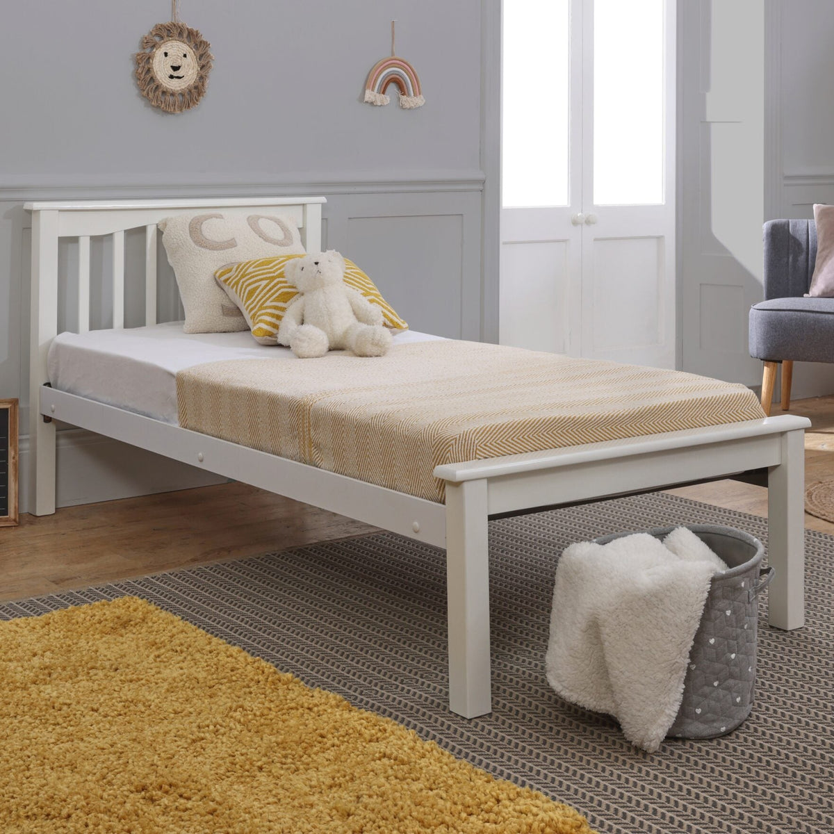 Sandra Bed - White