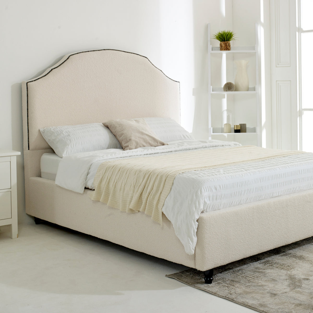 Sareer Bed